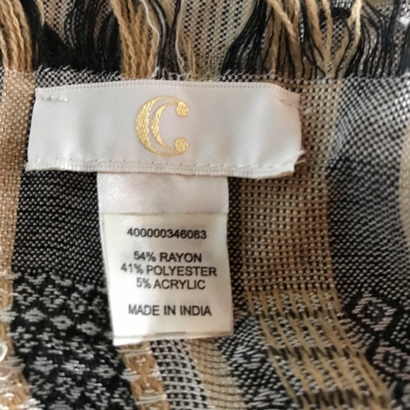 Round scarf - Picture 3 of 3